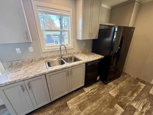 Building Photo - 1741 Bonnie Ct