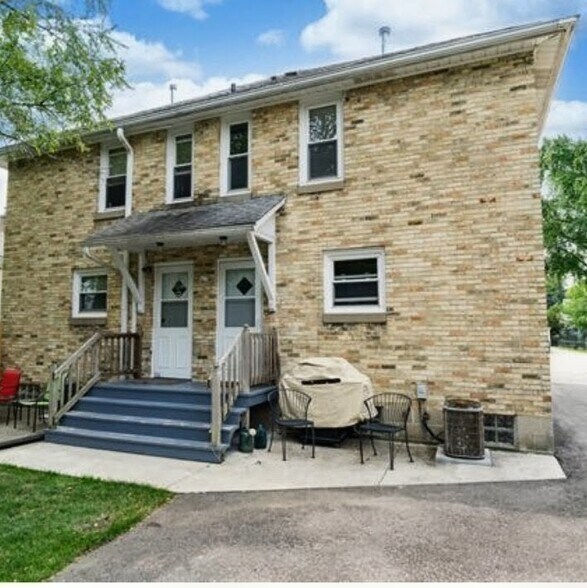 Building Photo - 513 1/2 N Church St