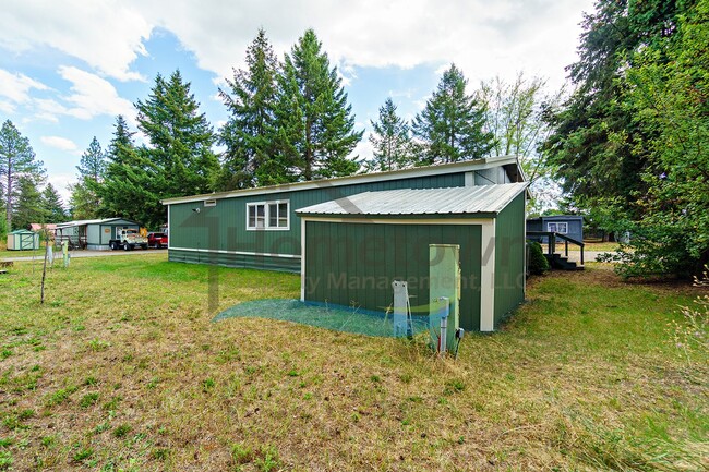 Building Photo - 3-Bedroom, 2-Bath Corner Lot Home in Hayde...