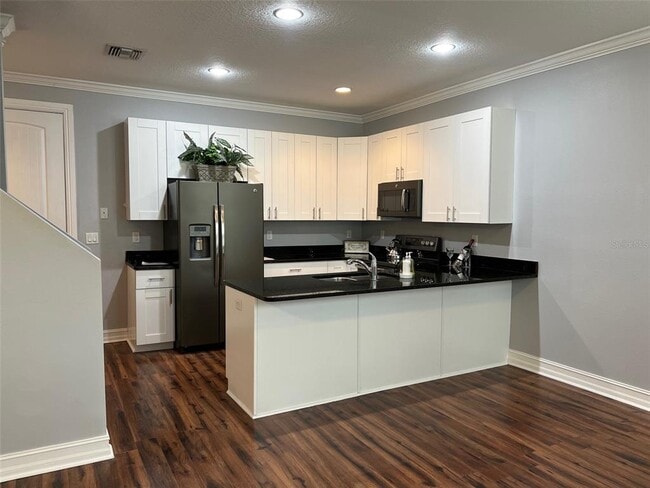 Building Photo - 6921 Interbay Blvd