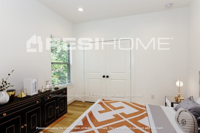 Building Photo - 3048 Truxillo St