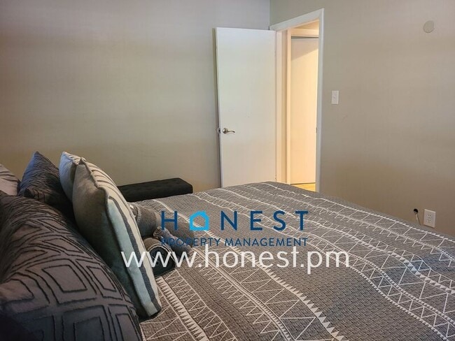 Building Photo - 1222 Rama Rd