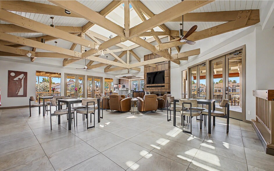 Building Photo - 9708 E Via Linda
