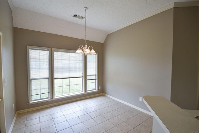 Building Photo - 1691 Rambling Brook Ln