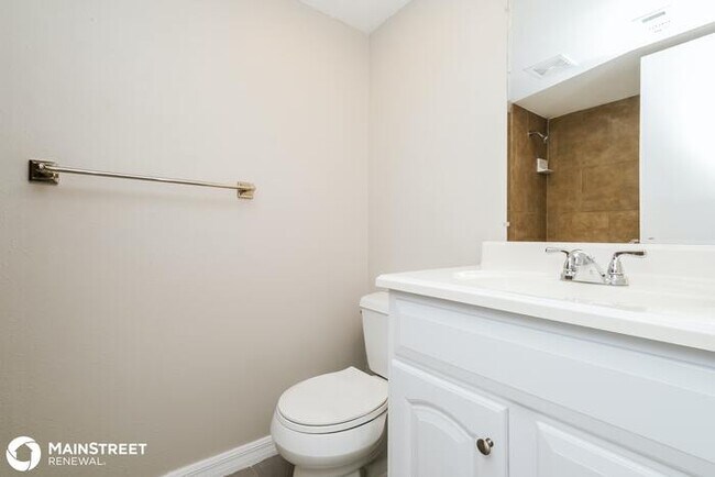 Building Photo - 1130 FOXWOOD DR, LUTZ, FL 33549
