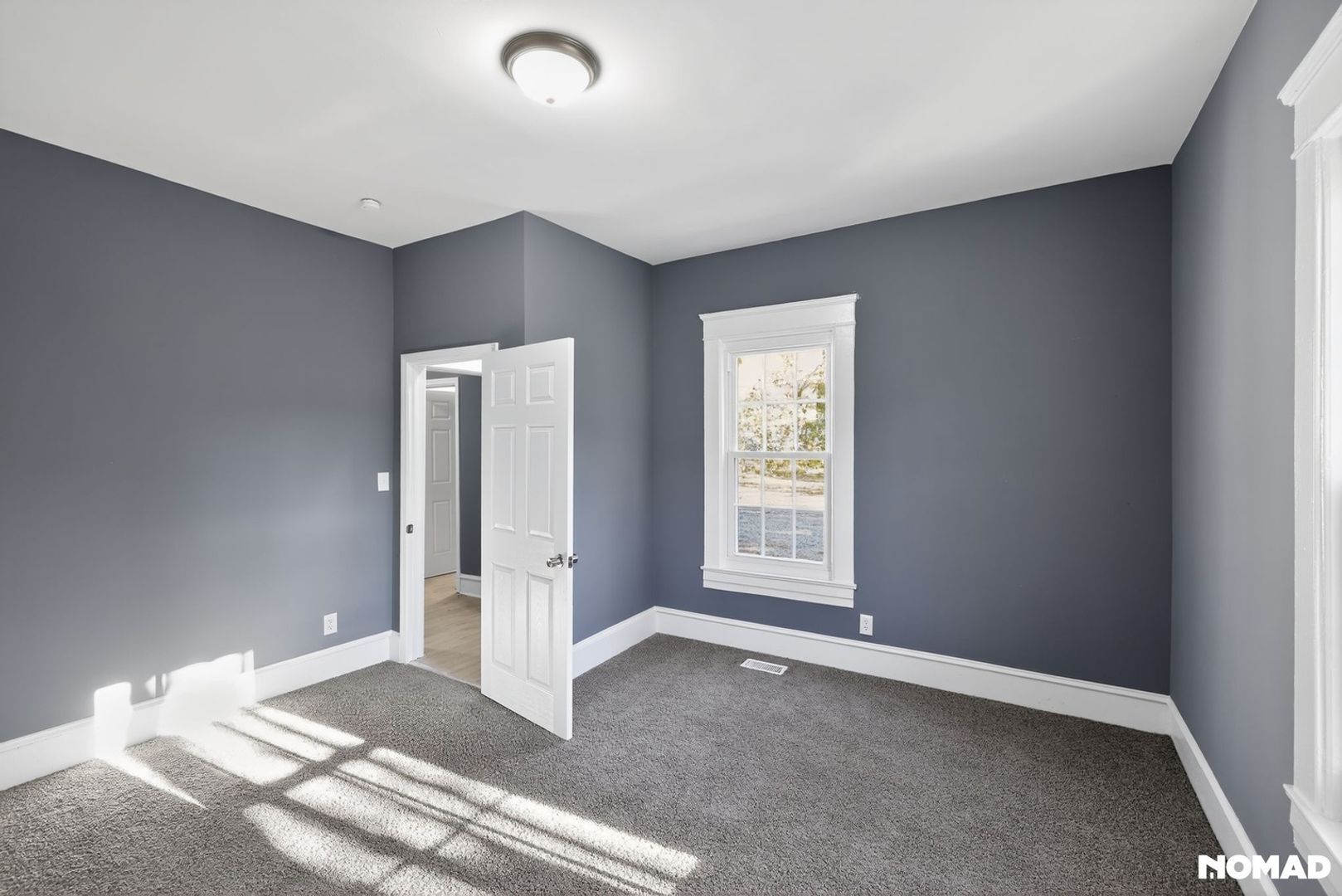 Building Photo - 512 Maple Ave