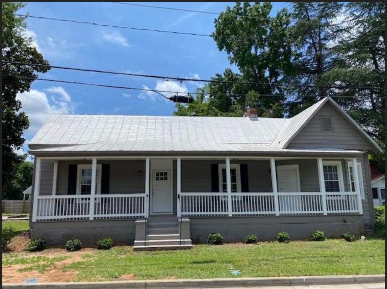 Building Photo - 212 W Buena Vista Ave.