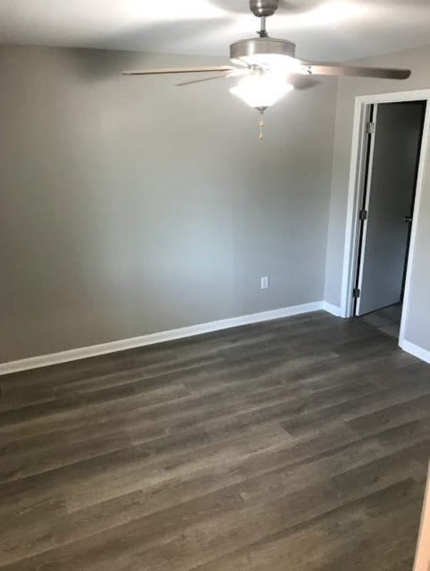 Building Photo - 277 Alexandra Dr