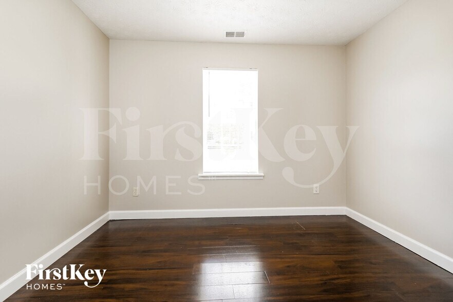 Building Photo - 3805 Brushymill Ct