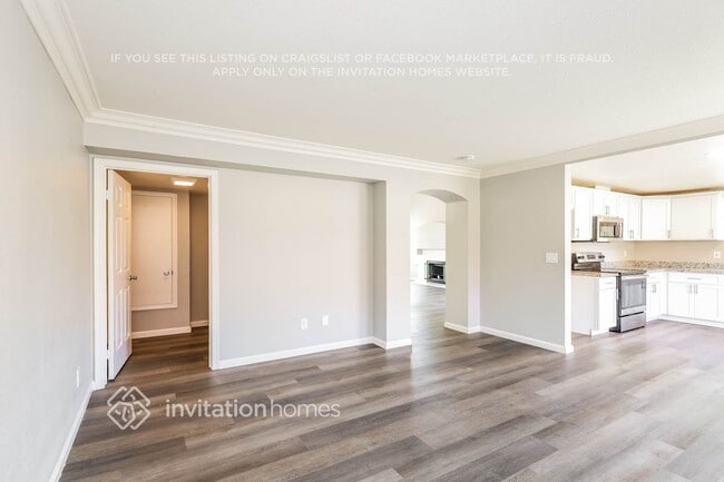 Building Photo - 4520 Pampas Cir