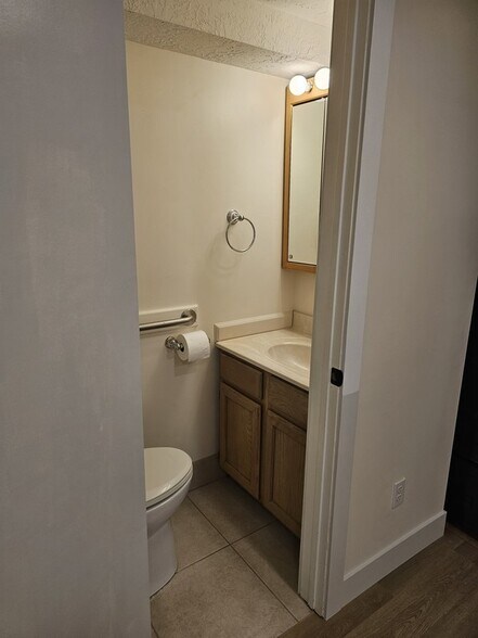 Building Photo - 9522 S Tarbert Cir