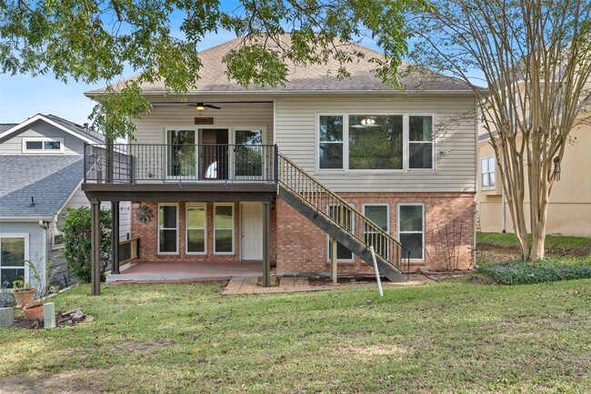 Building Photo - 120 Harbour Town Dr