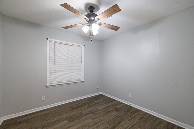 Building Photo - For Lease