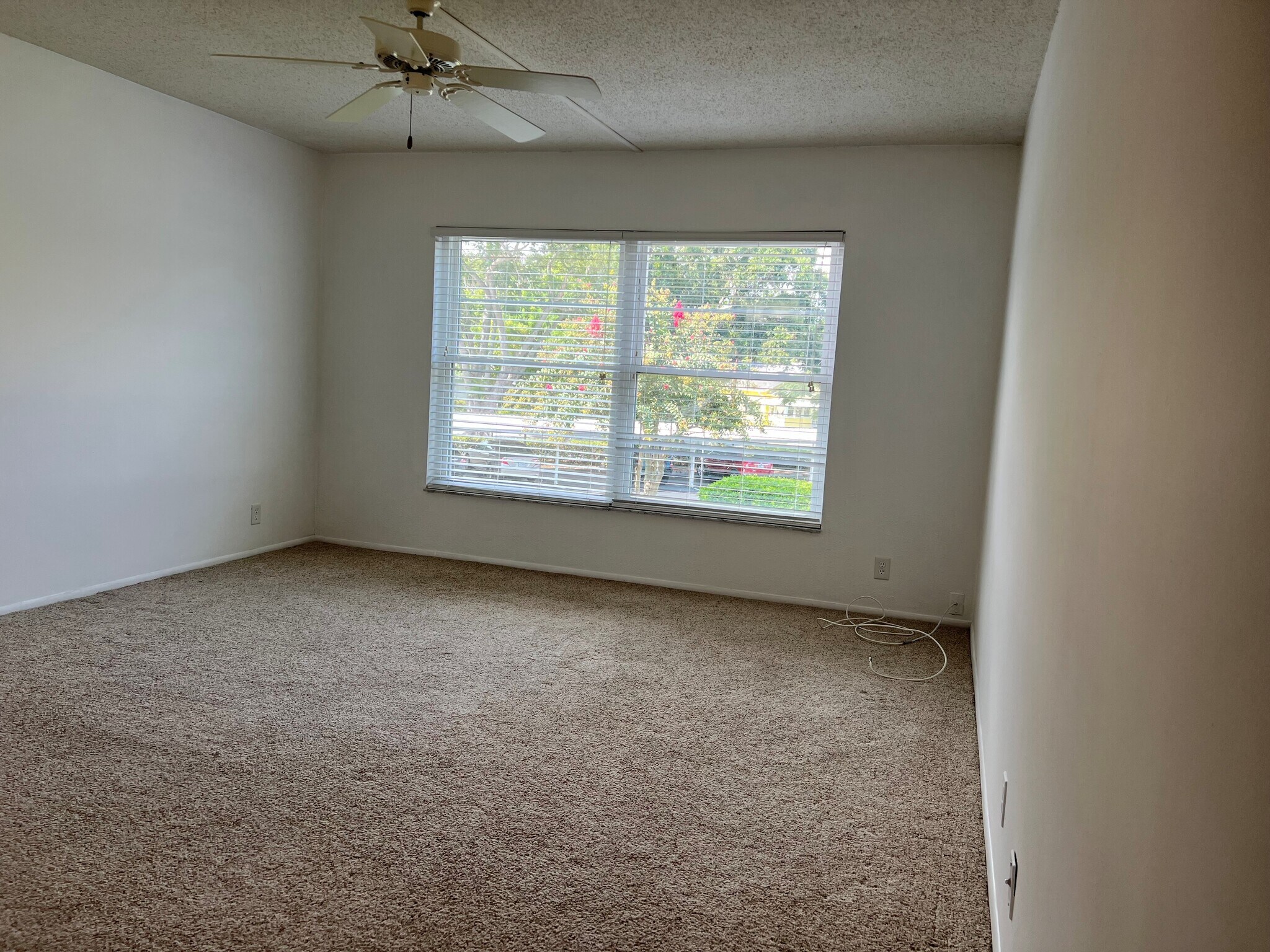 Master - 333 Lake Howard Dr NW