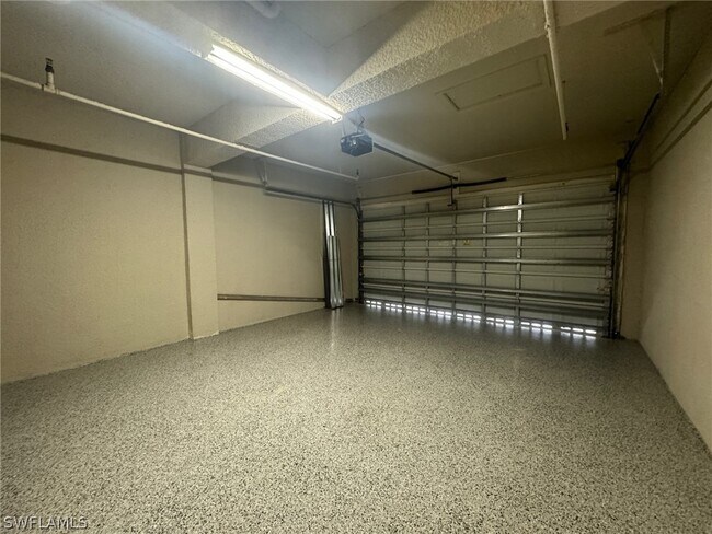 Building Photo - 21572 Baccarat Ln