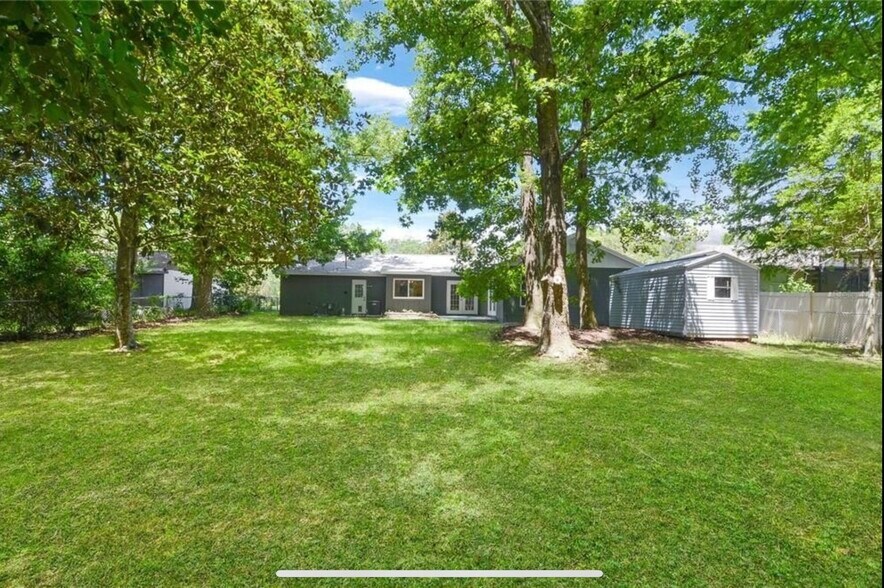 Back - 105 Lido Rd