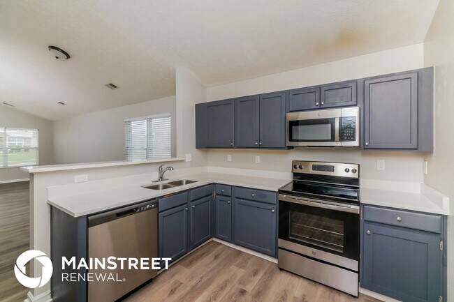 Building Photo - 5817 Bannon Crossings Dr