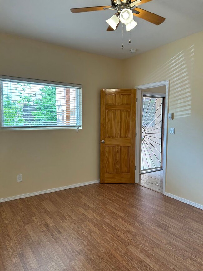 Building Photo - 7603 Mesa Del Oro Ln