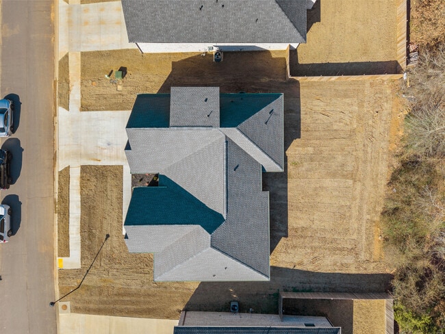 Building Photo - 19 Denali Dr