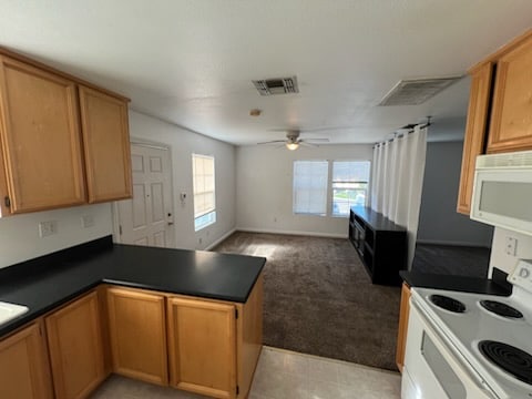 Building Photo - 9660 Glacier Creek Way