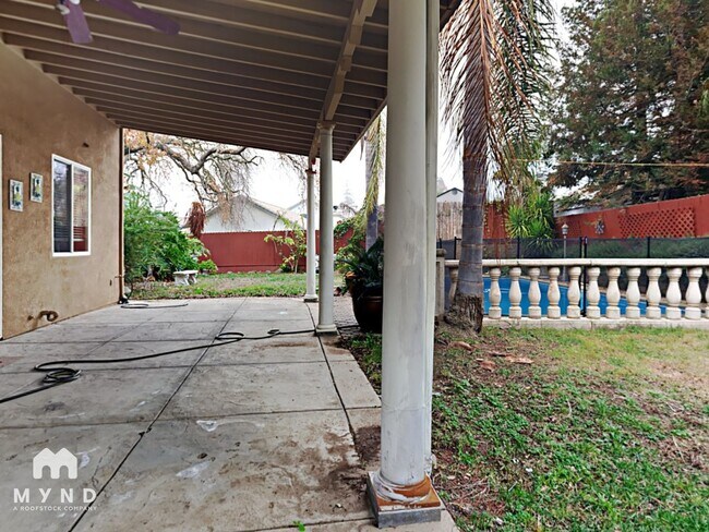 Building Photo - 9351 Palmerson Dr