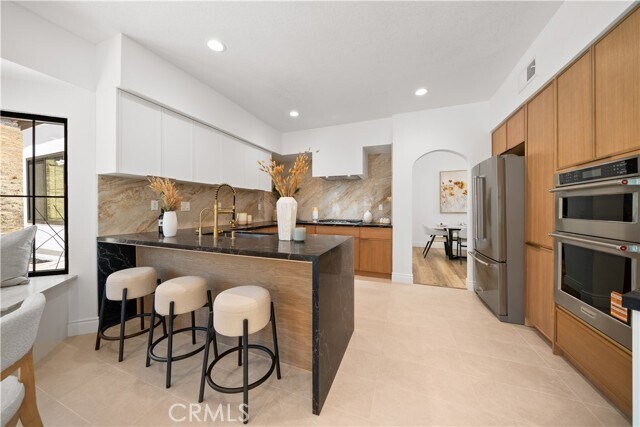 Building Photo - 22011 La Puente Rd