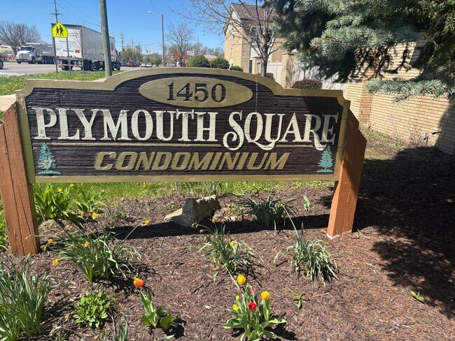 Building Photo - 1450 Ann Arbor Rd