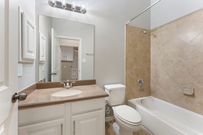 Building Photo - 10706 Twilight Creek Ln