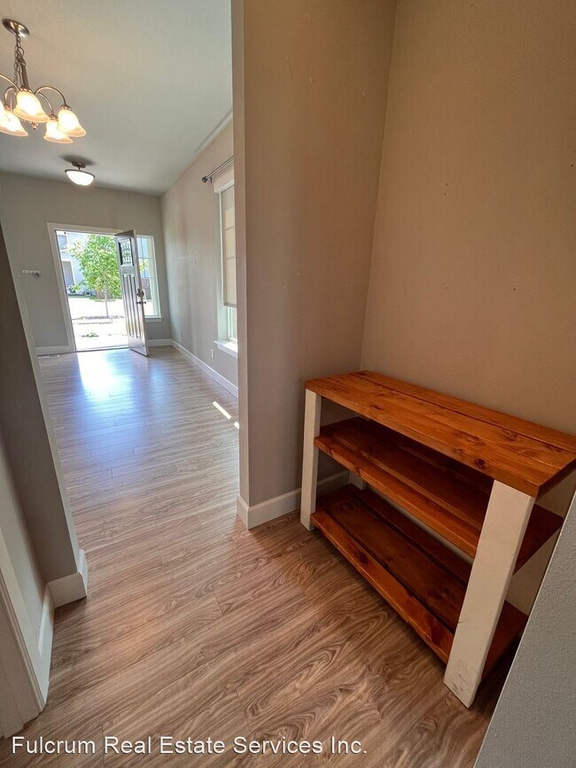 Building Photo - 4 br, 2.5 bath House - 9417 Prairie Wind S...