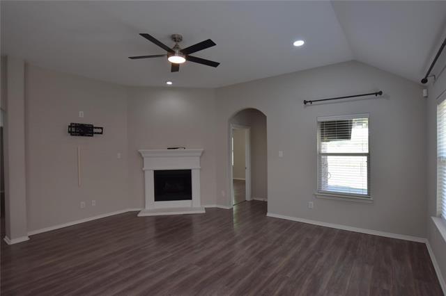 Building Photo - 2757 Cascade Cove Dr