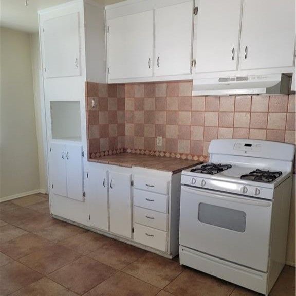 Building Photo - 6658 Palm