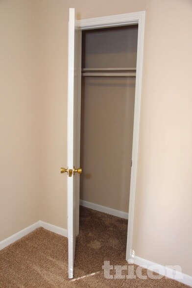 Building Photo - 5818 Northspring Dr