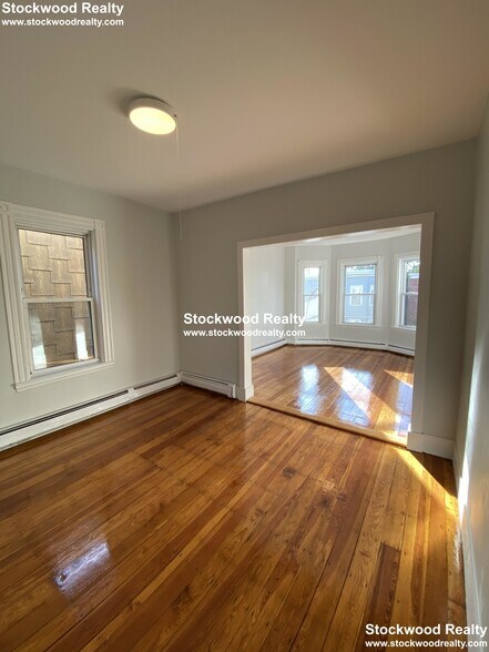Building Photo - 632 Dorchester Ave