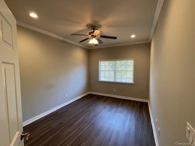 Building Photo - 110 Centre Ct