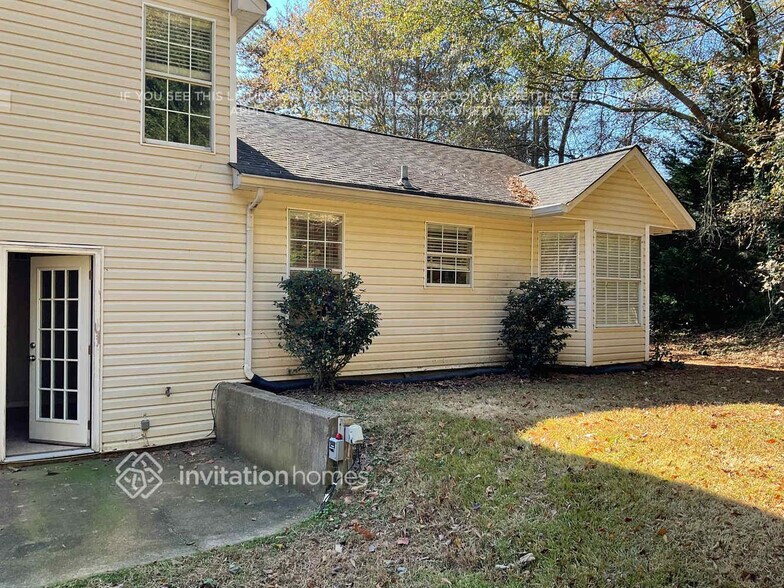 Building Photo - 6955 Greenfield Ln