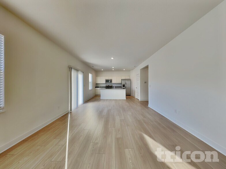 Building Photo - 11831 Moorfield Ln