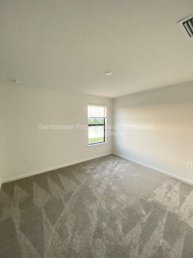 Building Photo - 6136 Baywood Ct