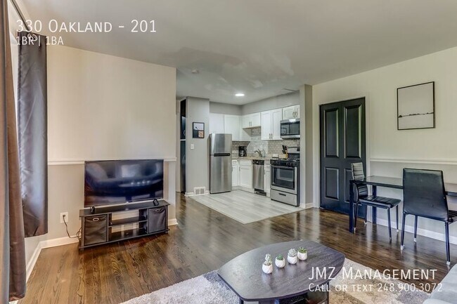 Building Photo - 330 Oakland-201