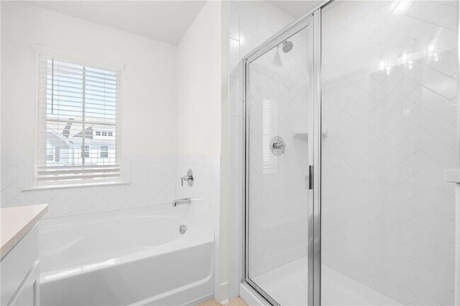 Building Photo - 2469 Honey Wy