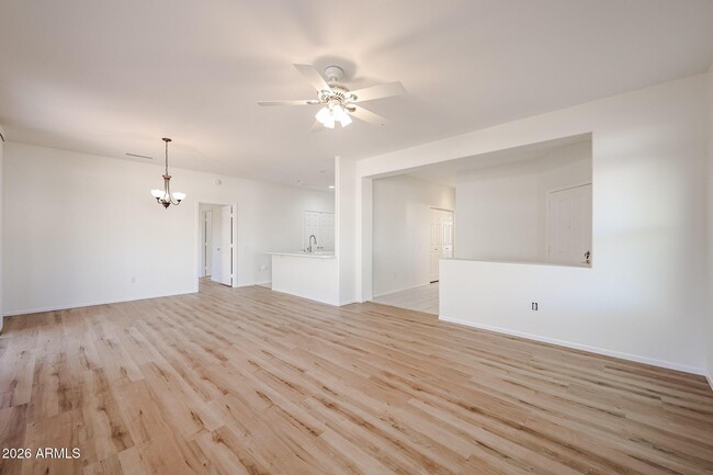 Building Photo - 16149 W Quail Creek Ln