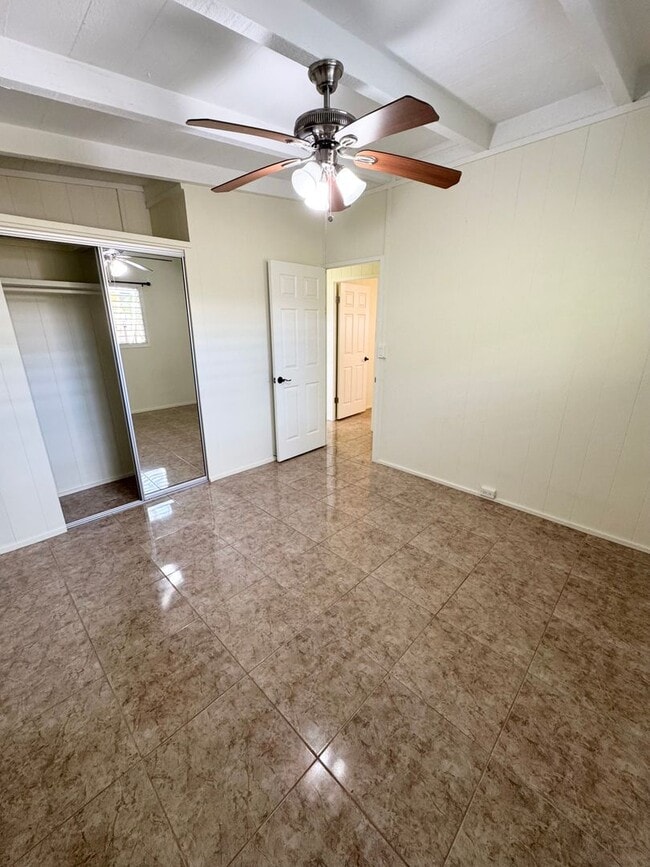 Building Photo - 3 bed, 2 bath w/ garage available first week of January!