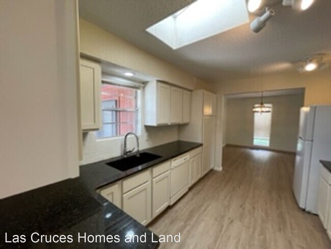Building Photo - 3 br, 2 bath House - 1855 Thomas