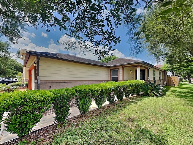 Building Photo - 9510 Juniper Pl Ct