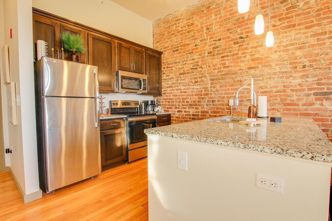 Building Photo - 307 2nd THE LOFTS