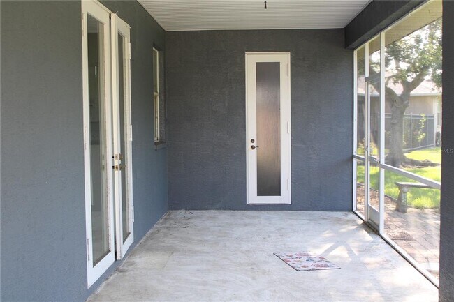 Building Photo - 9122 64th Ct E