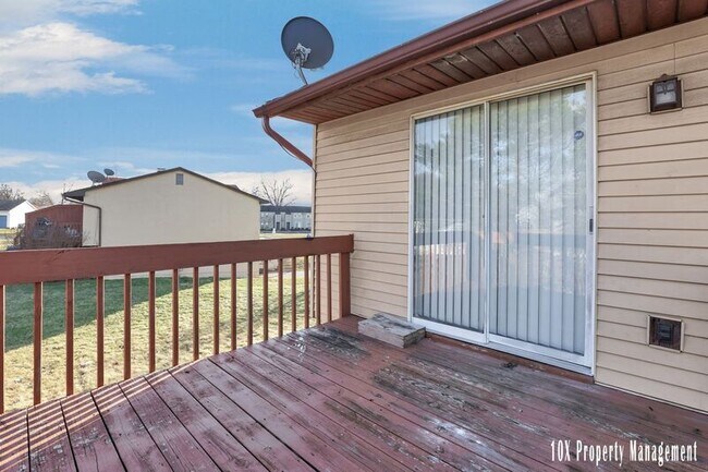 Building Photo - 1954-1956 Briceton Dr