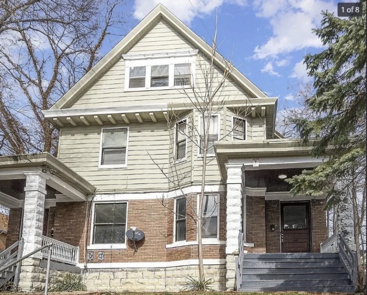 Primary Photo - 268 Helen St