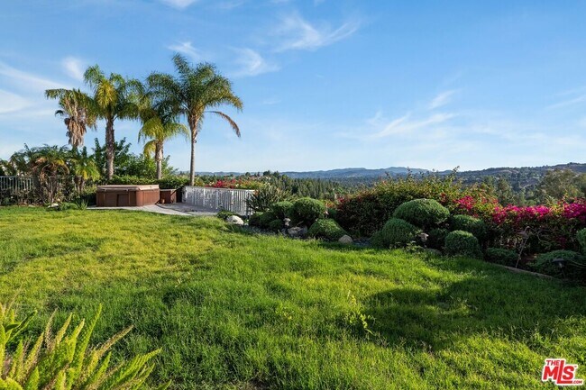 Building Photo - 24534 Stonegate Dr