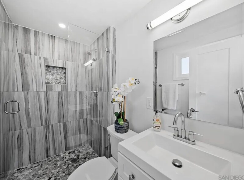 Building Photo - 744 Oneonta Ave