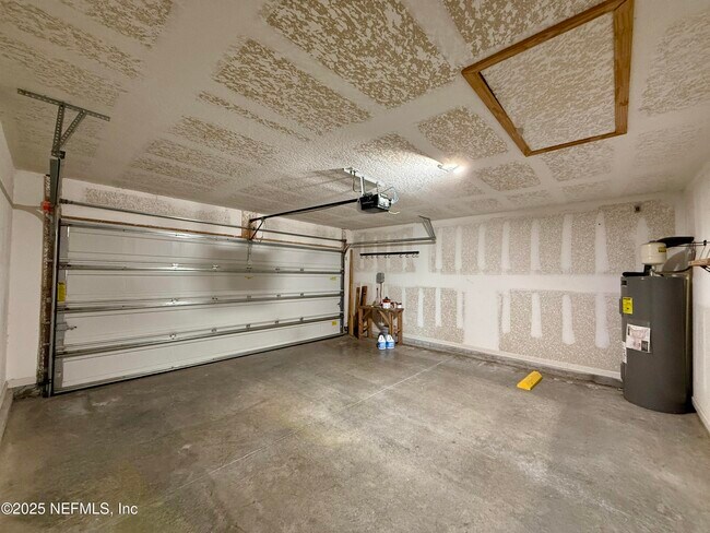 Building Photo - 2917 Buck Creek Pl